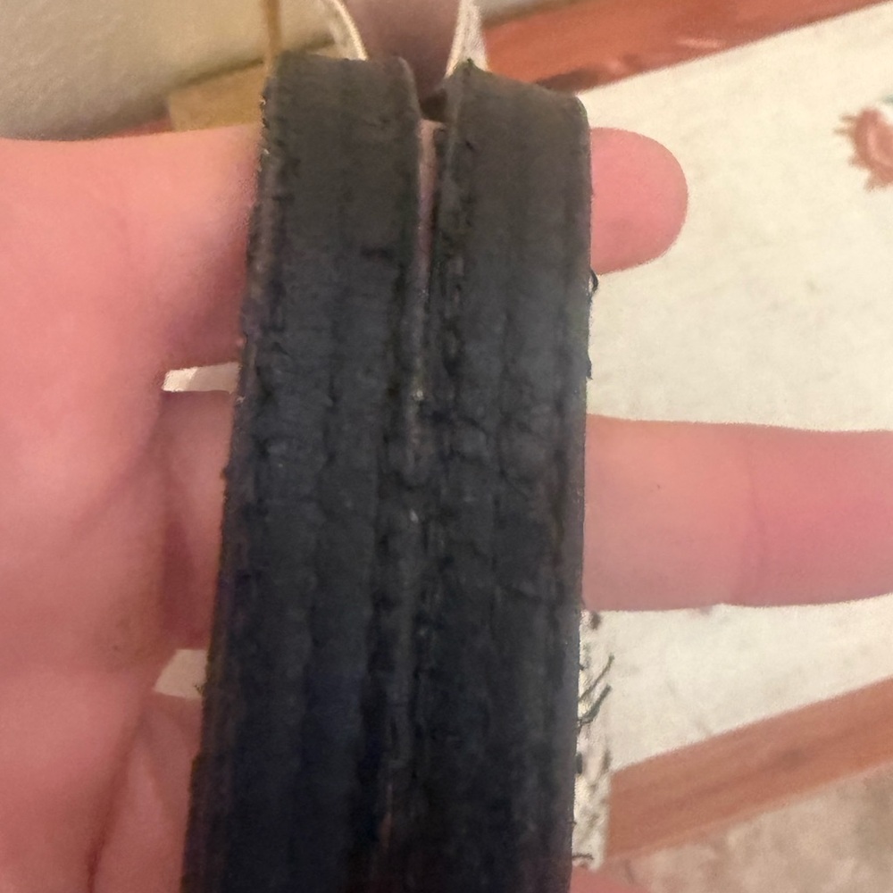 Betsy Johnson Black & Cream Tote w Pink Accents  & Lock & Key - Picture 5 of 16